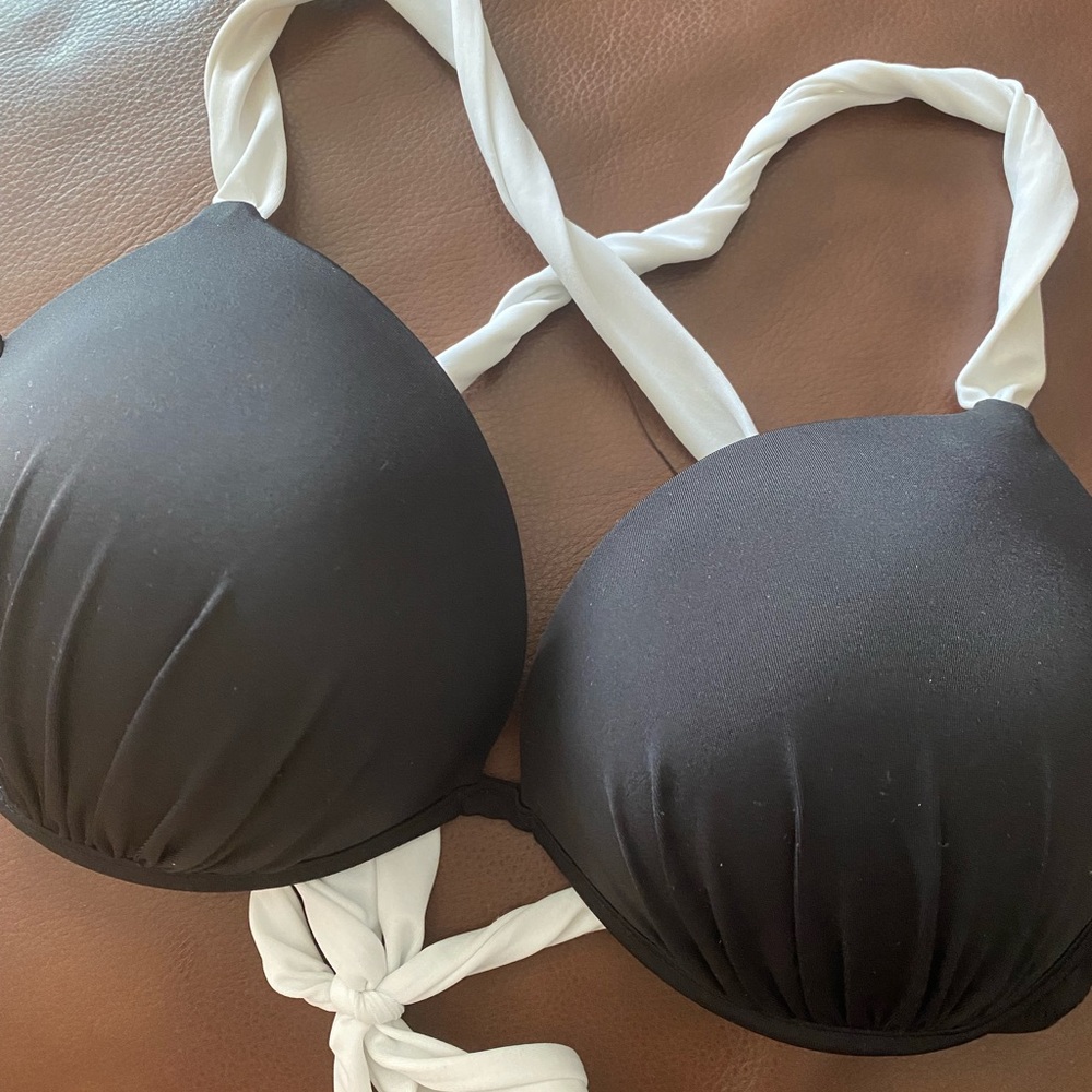 Victoria’s Secret 34D push up bathing suit bikini